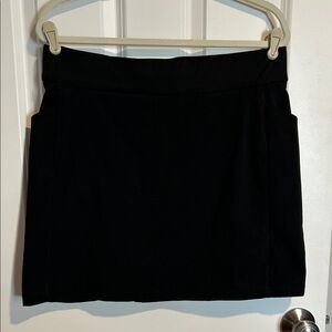 Columbia Black Skort Women's Large